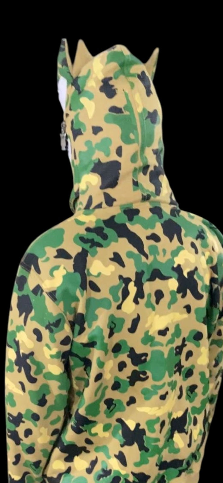 WIKID CAMO ZIP-UP MASK HOODIE